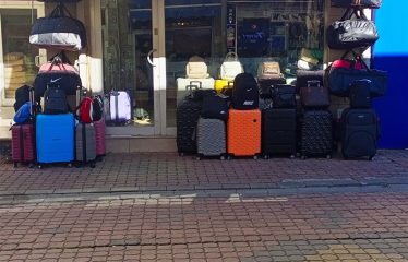 GÖRELE BELEDİYE BİNASI ALTINDA CADDE ÜZERİ SATILIK İŞYERİ