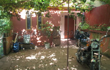 DEDELİ KÖYÜNDE İÇERİSİNDE EV OLAN 1 DÖNÜM ARAZİ