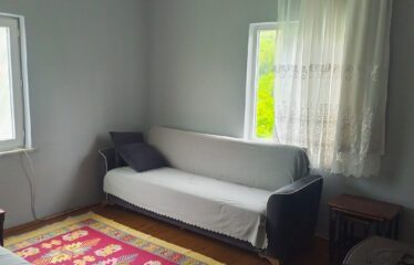 Bozcaali Mahallesinde 2 katlı komple bina ve 7,461 Dönüm Fındık Bahçesi