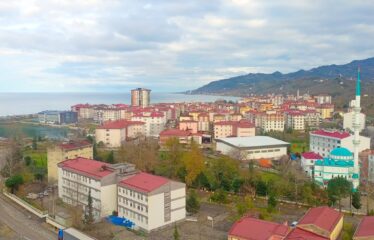 TİREBOLU YAŞAM EVLERİNDE 12 KATDA 3+1 SATILIK DAİRE