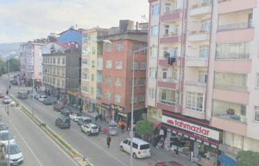 KUMYALI MAHALLESİNDE CADDE ÜZERİNDE 3+1 SIFIR DAİRE