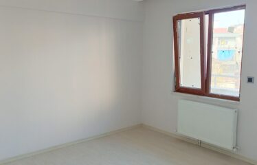 KUMYALI MAHALLESİNDE CADDE ÜZERİNDE 3+1 SIFIR DAİRE