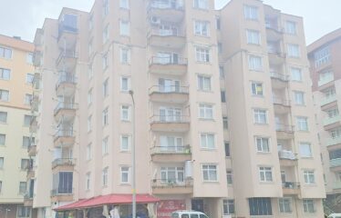 YEŞİLTEPE MAHALLESİNDE 1 KATDA 3+1 SATILIK DAİRE