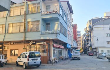 ÇARŞI MERKEZİNDE SATILIK KOMPLE BİNA