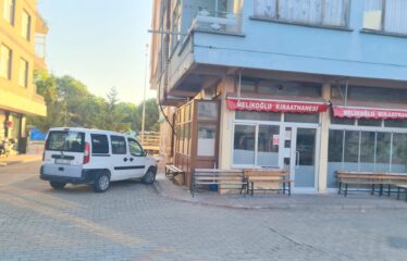 ÇARŞI MERKEZİNDE SATILIK KOMPLE BİNA