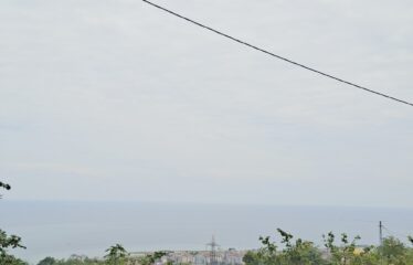 BOZCAALİ MAHALLESİNDE HARİKA DENİZ MANZARASINA SAHİP 1452M2 SATILIK ARAZİ