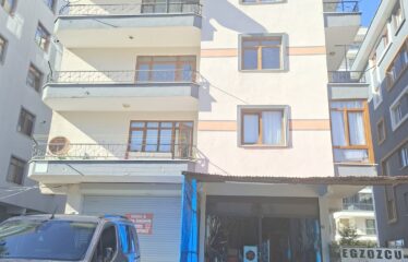BOZCAALİ MAHALLESİNDE CADDE ÜZERİNDE HASTANE VE FAKÜLTE  YOLU ÜZERİNDE SATILIK DÜKKAN