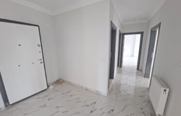 BOZCAALİ MAHALLESİ ÖNCÜ SİTESİNDE 6 KATDA 3+1 SATILIK DAİRE