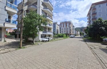 BAHÇELİEVLER MAHALLESİNDE 4 KATDA 2+1 SATILIK DAİRE