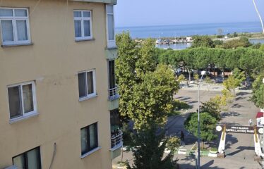 ÇARŞI MERKEZİNDE 5 KATDA 2+1 SATILIK KÖŞE DAİRE