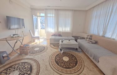 ÇARŞI MERKEZİNDE 5 KATDA 2+1 SATILIK KÖŞE DAİRE