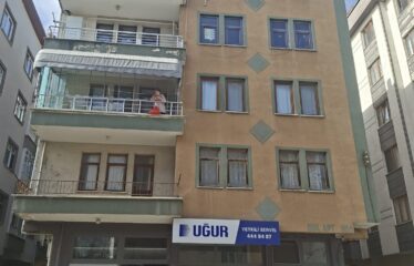 KUMYALI MAHALLESİ CADDE ÜZERİNDE 3 KATDA 3+1 SATILIK DAİRE