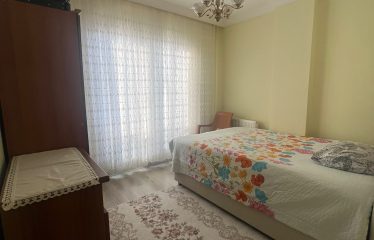 YEŞİLTEPEDE CADDE ÜZERİ HARİKA KONUM 3+1 SATILIK DAİRE